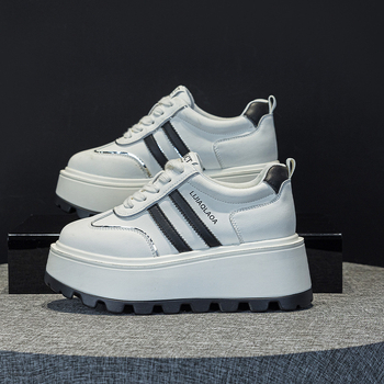 Γυναικεία παπούτσια Torre με εσωτερική αύξηση ύψους, χοντρή σόλα, γυναικεία παπούτσια Torre, νέα, ελαφριά, φθινοπωρινά παπούτσια All-match, μικρά, casual αθλητικά παπούτσια του 2025