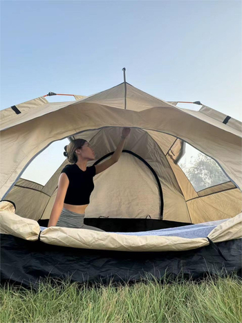 Tehases valmis automaatne kiiravatav telk telkimiseks ja piknikuks, vihma- ja päikesekindel, kaasaskantav, kiire paigaldusega ja veekindel