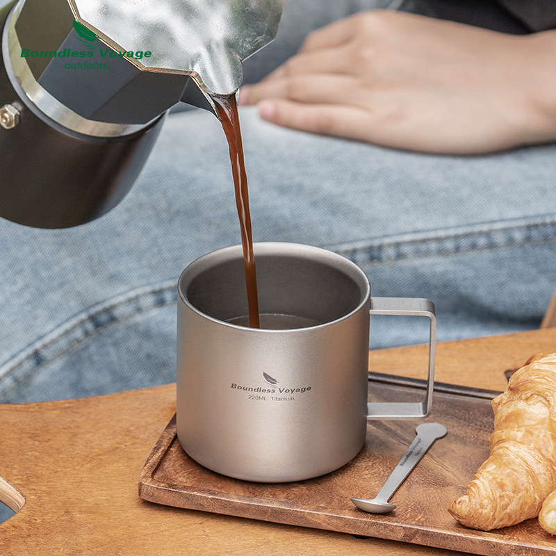 Biwei puhas titaanist kohvitass fikseeritud käepidemega, ülikerge kaasaskantav titaanist veetass, teetass kahekihiline põletuskindel 220ml