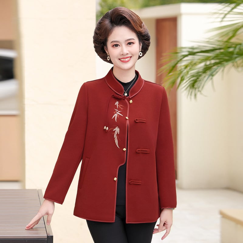 2025 m. naujos mamos „Guofeng“ paltas vidutinio ir pagyvenusio amžiaus moterims, pavasarinis 50 metų siuvinėtas viršutinis visų rungtynių moteriškas drabužis