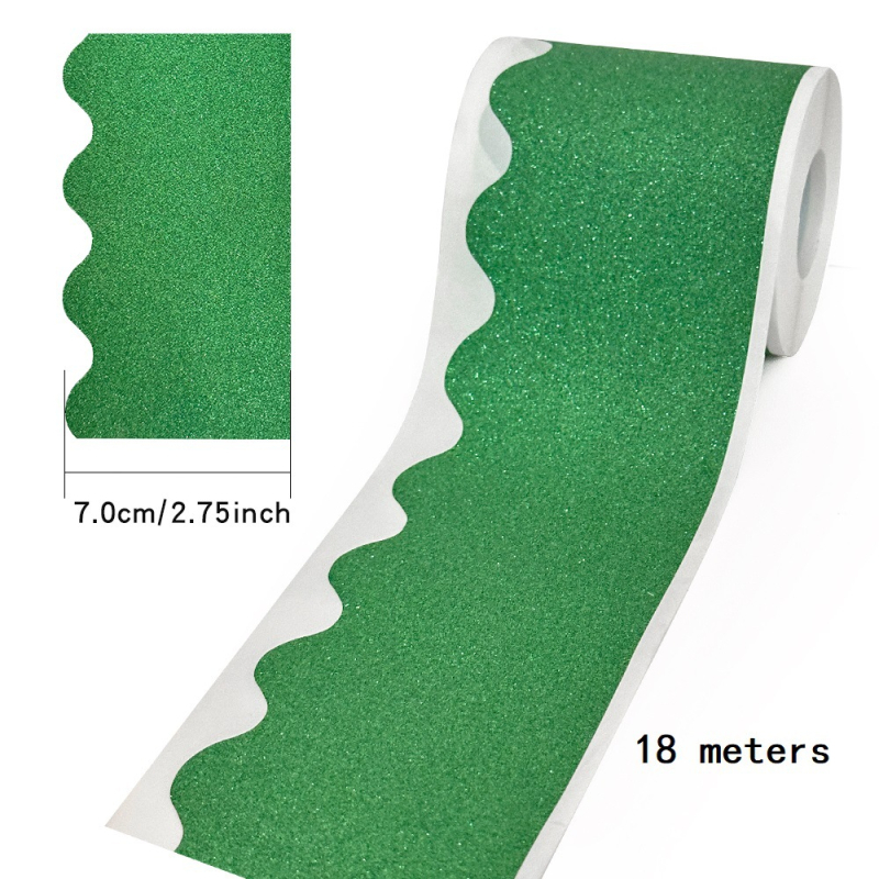 18 m rull sädelevaid kuldseid ja hõbedaseid kleebiseid, läikiva äärisega teadetetahvli kleebiseid, lainelisi dekoratiivkleebiseid