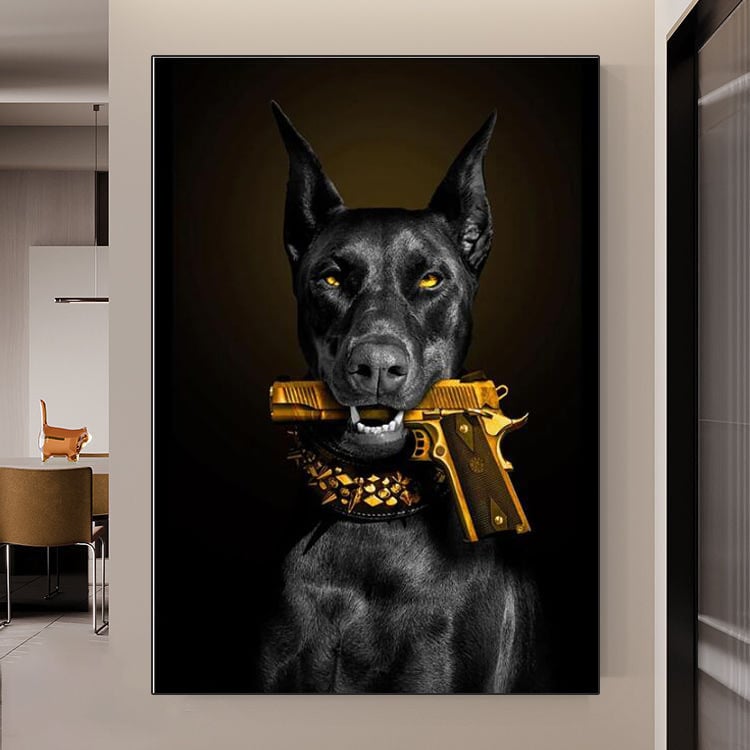Pictură de perete cu animale de lux, Doberman negru, câine leu, ținând pistol, poster Canvette, cameră de zi, pictură, decor de lux, cameră de zi, cameră de zi, tablouri de perete, pictură ...