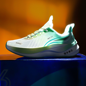 Süsinikplaadiga ülikerged Juka hingavad jooksujalatsid paaridele, spordile, lööke neelavad füüsilise testi jalatsid, õpilastele, õues kasutamiseks, võidusõiduks, meestele.