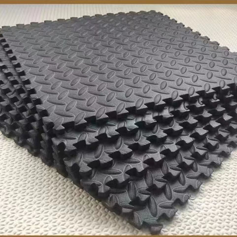 Allahindluspakkumine Mikroplekkidega vahust põrandamatt Paksendatud laste roomamismatt Õmblemisega puslematt Magamistoa põrandamatt