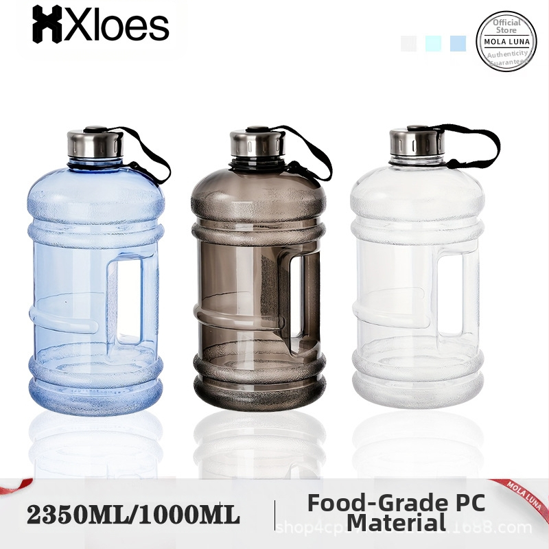 Черна пластмасова фитнес кана 2.2L/1L, преносима стоманена капачка, устойчива на падане, бутилка с голям капацитет, за употреба на открито