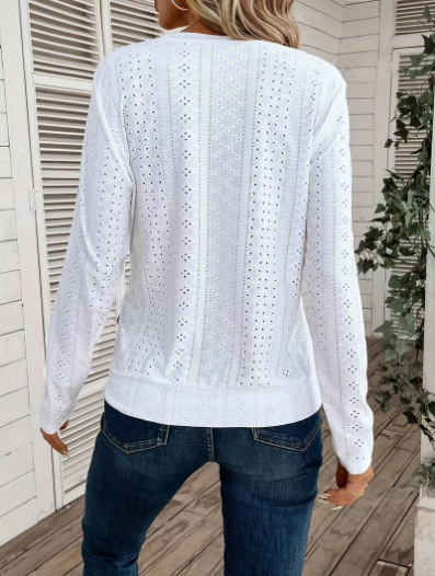 Ääriseülese õõnesnööbiga dekoratiivse ümara kaelusega T-särk, elegantne pikkade varrukatega T-särk, mis sobib kevadeks ja sügiseks. Naiste riided