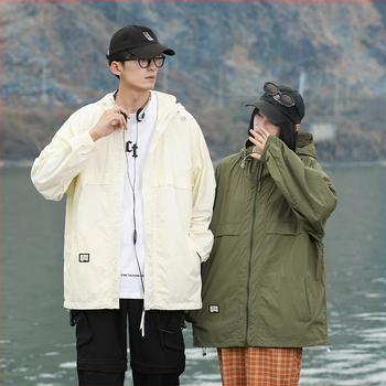 2025. aasta suvine uus ühevärviline paarile mõeldud jää päikesekaitseriietus meestele, suured lahtised heleda nahaga riided, meeste kapuutsiga jope