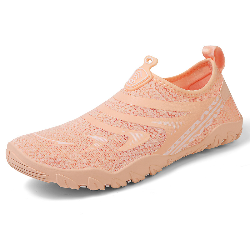 Uued välistingimustes kasutatavad kahlamisspordi jälgimisjalatsid siseruumides kasutatavad joogajalatsid rannaujumiseks mõeldud triivivad amfiibjalatsid