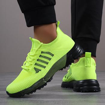 Piiriülesed suured trendikad meeste spordijalatsid, õues kasutamiseks mõeldud murdmaasuusajalatsid, hingavad ja kerged, kootud kärbsega maratonijooksujalatsid, meeste jalatsid