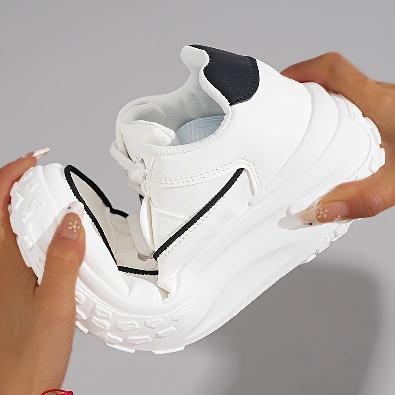 2025. aasta piiriülesed uued Euroopa ja Ameerika multifunktsionaalsed paksu tallaga spordijalatsid, moodsad paksu tallaga isakingad