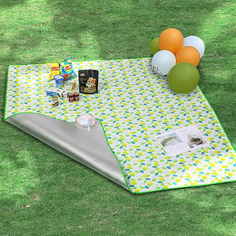 Piiriülene välistingimustes kasutatav telkimine kaasaskantav niiskuskindel matt telk niiskuskindel isolatsioonimatt paksendatud alumiiniumkilega isolatsioonimatt piknikumatt