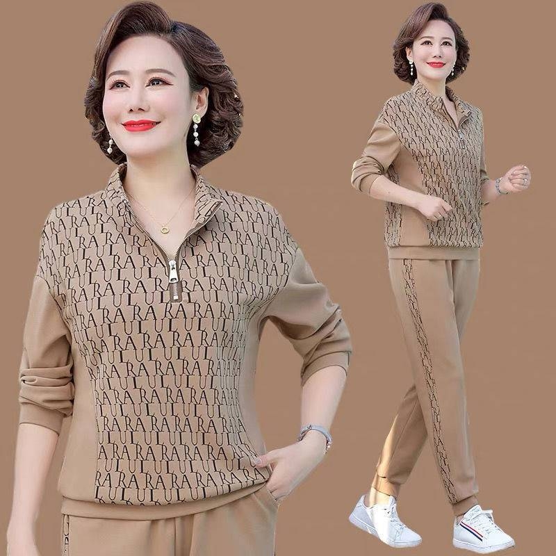 Noore ema kevadmantel keskealistele ja eakatele vabaaja spordiriietus Naiste kevad- ja sügiskostüüm keskealistele naistele lääne stiilis kaheosaline ülikond