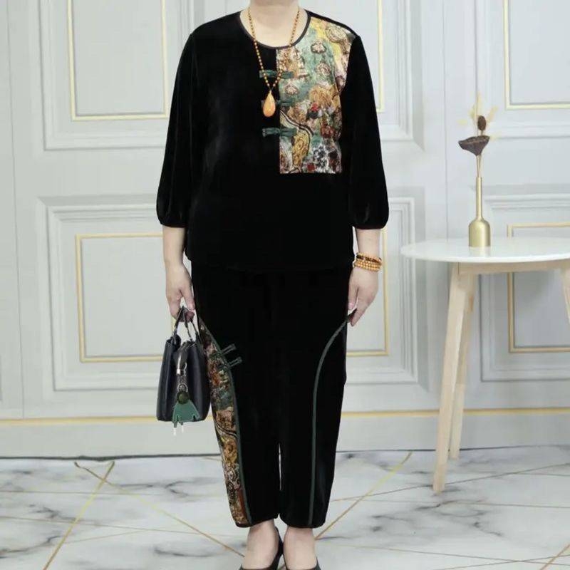 Noore ema kevadmantel keskealistele ja eakatele vabaaja spordiriietus Naiste kevad- ja sügiskostüüm keskealistele naistele lääne stiilis kaheosaline ülikond