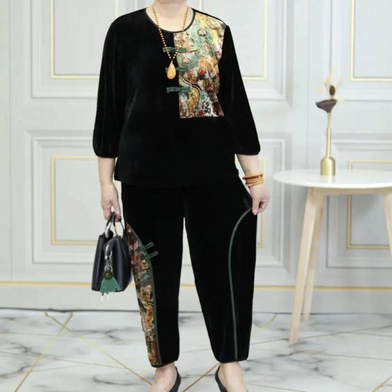 Noore ema kevadmantel keskealistele ja eakatele vabaaja spordiriietus Naiste kevad- ja sügiskostüüm keskealistele naistele lääne stiilis kaheosaline ülikond