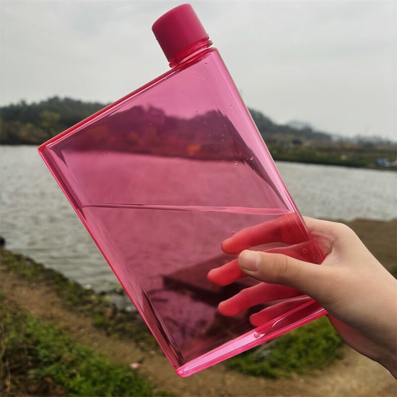 Radošas dāvanas, plakanas plastmasas krūzes, A5 izmēra papīra krūzes, studentu sporta krūzes, vairumtirdzniecība, A6memo tējkannu ražotāji