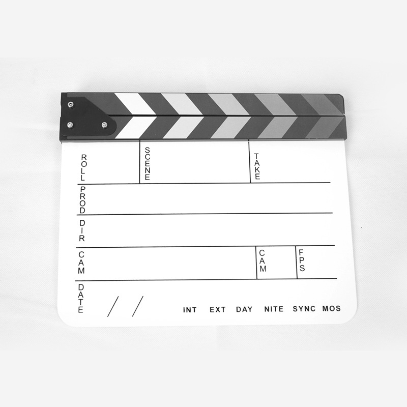 Fotorekvisiidid Akrüülist märkmetahvel Filmi- ja televisioonivärviriba Inglise plaksutaja Režissööri avaplaksutaja Loominguline filmitahvel