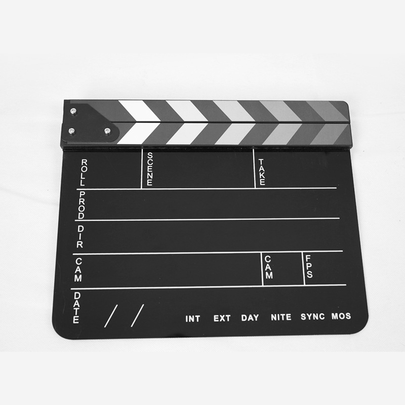 Fotorekvisiidid Akrüülist märkmetahvel Filmi- ja televisioonivärviriba Inglise plaksutaja Režissööri avaplaksutaja Loominguline filmitahvel