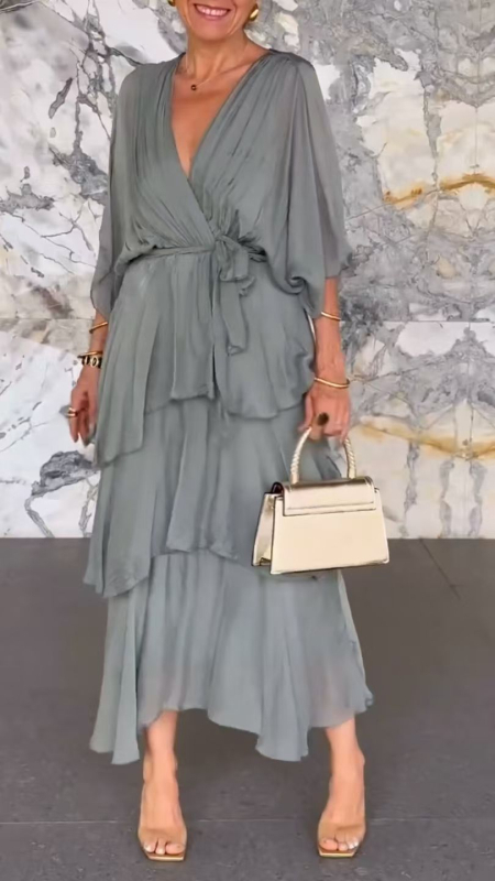 2025. aasta Euroopa ja Ameerika piiriülene Amazoni kevad- ja suvekleit, ühevärviline, V-kaelusega šifoonist koogiseeliku ja nahkhiirevarrukatega