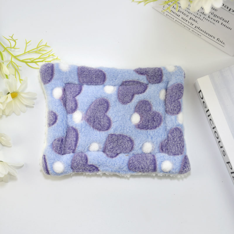 Lemmikloomapadi Lambavillast puuvillapadi Puuvillane pesa Küülikupesa Totoro hamster Hollandi siga Paksendatud soe pesapadi Küüliku puurimatt