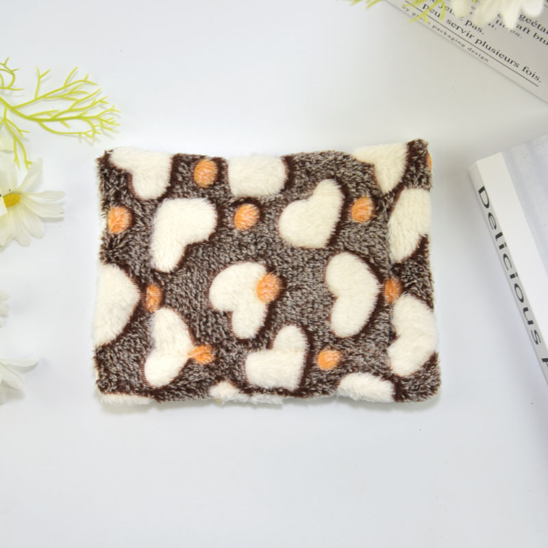 Lemmikloomapadi Lambavillast puuvillapadi Puuvillane pesa Küülikupesa Totoro hamster Hollandi siga Paksendatud soe pesapadi Küüliku puurimatt