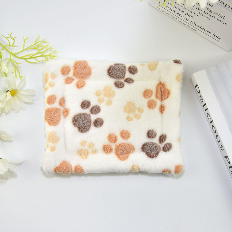 Lemmikloomapadi Lambavillast puuvillapadi Puuvillane pesa Küülikupesa Totoro hamster Hollandi siga Paksendatud soe pesapadi Küüliku puurimatt