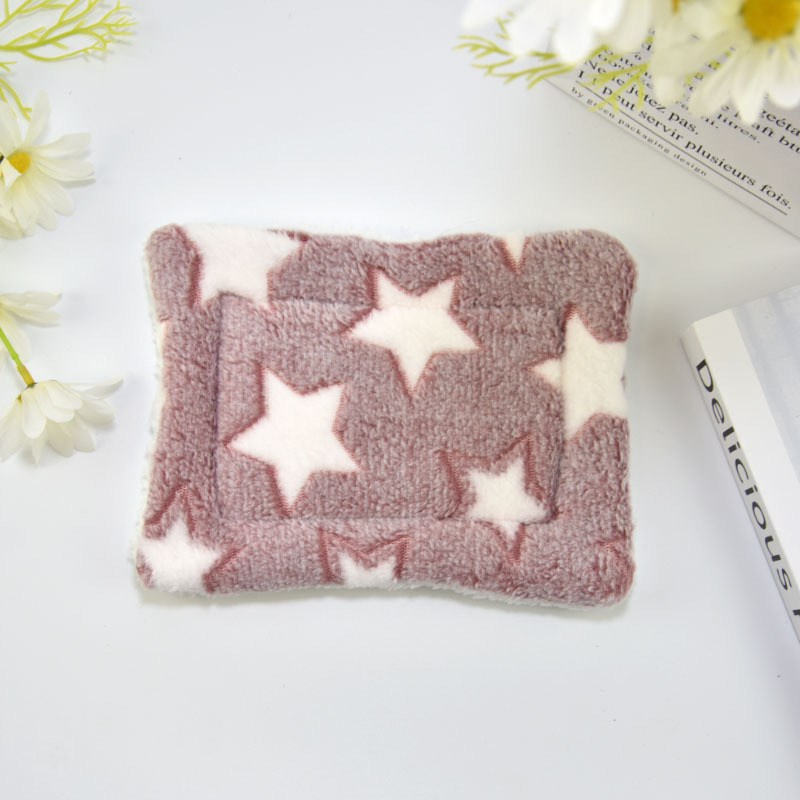 Lemmikloomapadi Lambavillast puuvillapadi Puuvillane pesa Küülikupesa Totoro hamster Hollandi siga Paksendatud soe pesapadi Küüliku puurimatt