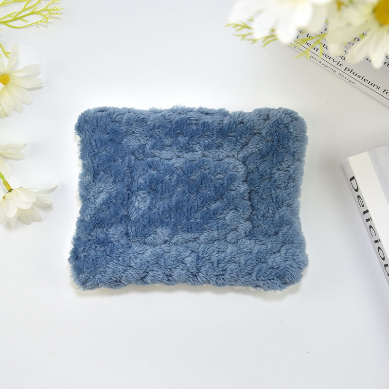 Lemmikloomapadi Lambavillast puuvillapadi Puuvillane pesa Küülikupesa Totoro hamster Hollandi siga Paksendatud soe pesapadi Küüliku puurimatt