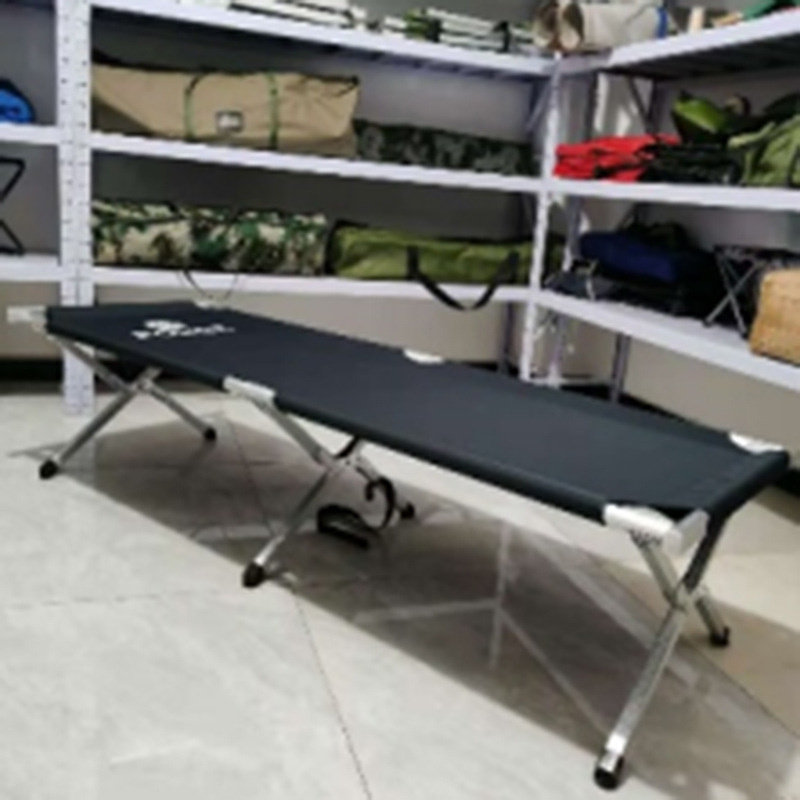 Proizvođač Veleprodaja Sklopivi krevet Ured Kampiranje Pratnja Aluminijska legura Jednokrevetni krevet za plažu Lagani Sklopivi krevet