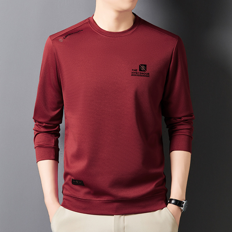 Piiriülene hulgimüük 2024. aasta kevad- ja sügiskollektsioonist uus ümara kaelusega ühevärviline keskealiste meeste pikkade varrukatega T-särk, kampsun, vabaaja alussärk