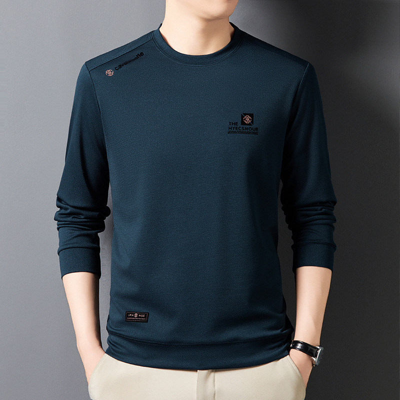 Piiriülene hulgimüük 2024. aasta kevad- ja sügiskollektsioonist uus ümara kaelusega ühevärviline keskealiste meeste pikkade varrukatega T-särk, kampsun, vabaaja alussärk