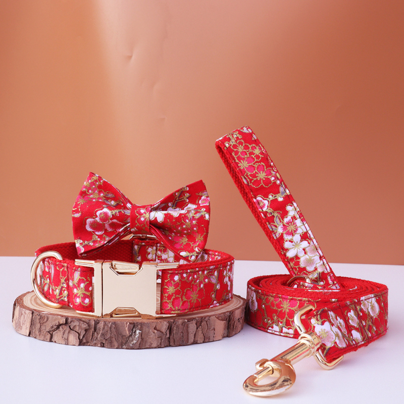 Jaapani stiilis kullatud koerakaelarihm lipsusõlmega, kohandatav graveeritud metallpandlaga lemmikloomaaksessuaar