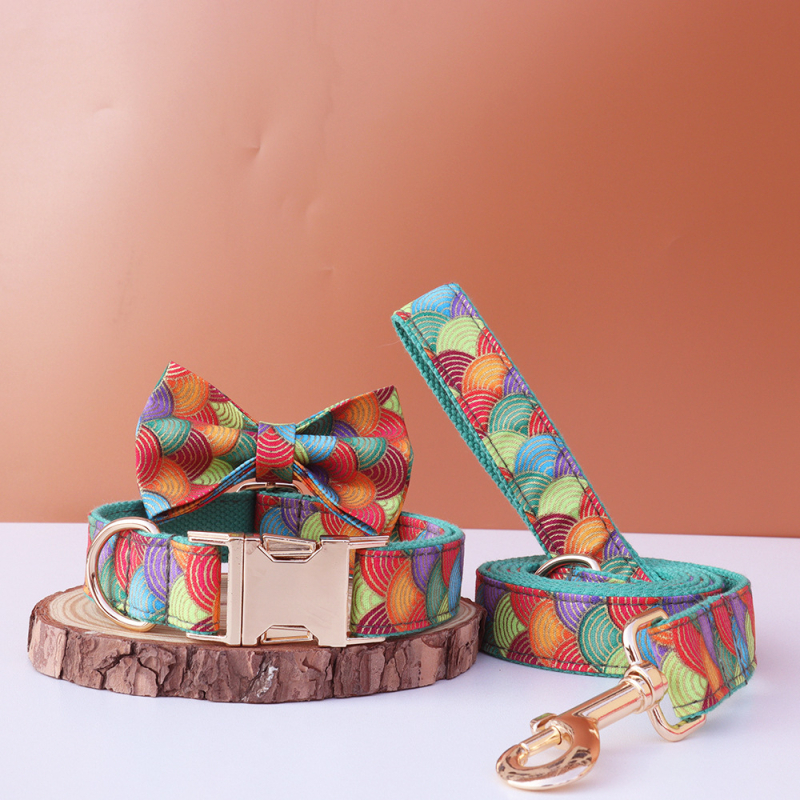 Jaapani stiilis kullatud koerakaelarihm lipsusõlmega, kohandatav graveeritud metallpandlaga lemmikloomaaksessuaar