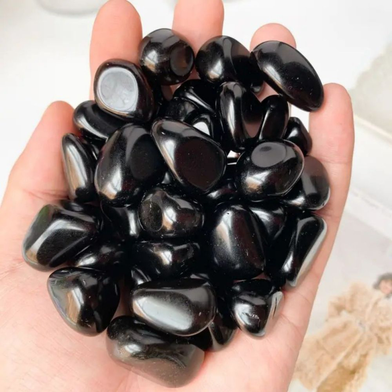 Suureteraline poleeritud kristall, veerev kivi, roheline dongling-ametüst, tiigrisilmakivi, punane ahhaat, kristall, originaalkivi, lõhnav kivi, kaunistus