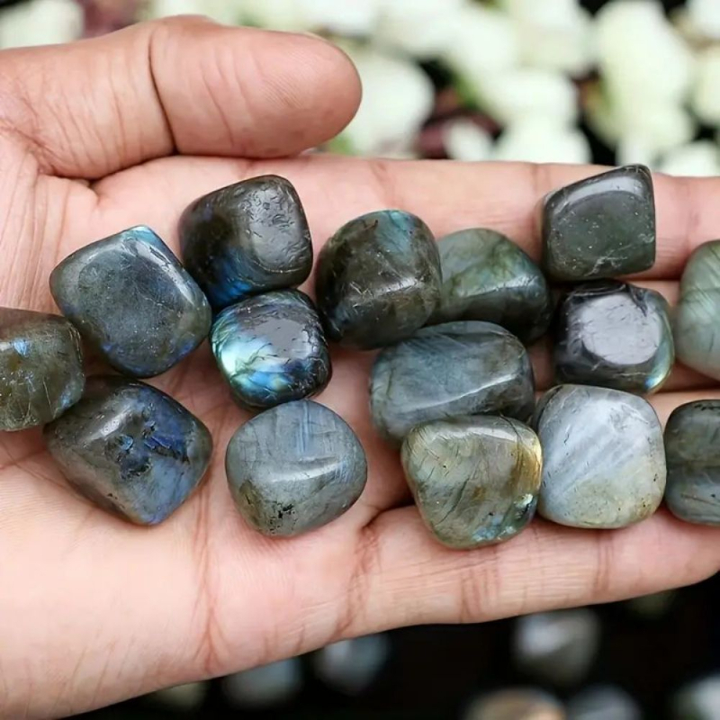 Suureteraline poleeritud kristall, veerev kivi, roheline dongling-ametüst, tiigrisilmakivi, punane ahhaat, kristall, originaalkivi, lõhnav kivi, kaunistus