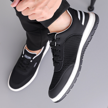 Meeste võrkkangast tossud 2025. aasta suvel uued mitmekülgsed hingavad õhukesed trendikad pehme tallaga võrkkangast kingad vabaaja reisikingad