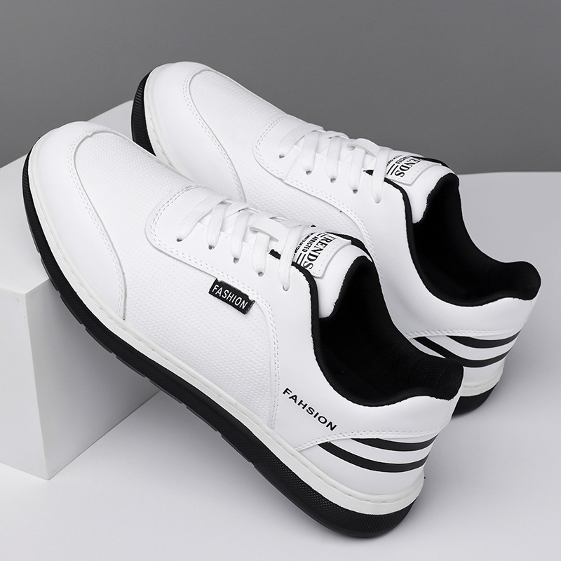 Meeste võrkkangast tossud 2025. aasta suvel uued mitmekülgsed hingavad õhukesed trendikad pehme tallaga võrkkangast kingad vabaaja reisikingad