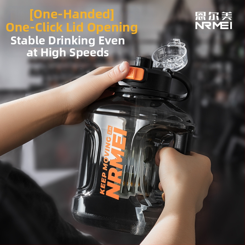 Enmei Голяма вместимост Мъжка чаша за вода, устойчива на висока температура, спортна чаша със сламка, разделяне на водата, тон-тон, голяма преносима кана за вода