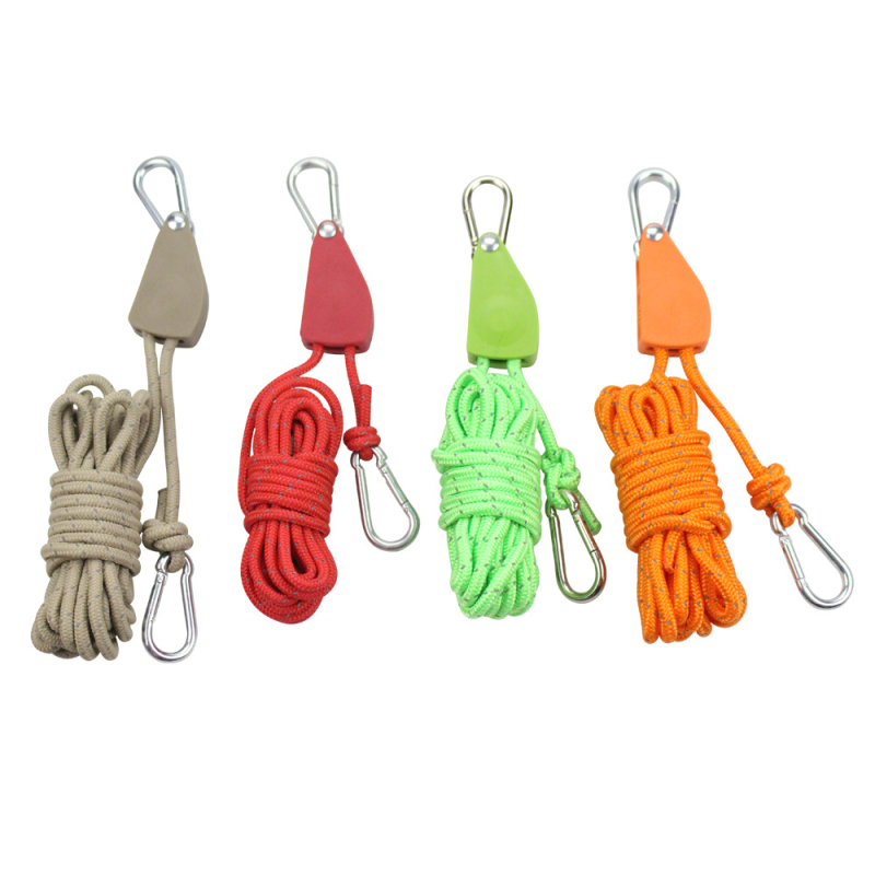 Välistingimustes kasutatav varikatus, fikseeritud tuuleköis, suur telgiköie pinguti, tuulekindel köis, metallist rihmaratta pandla, reguleeritav helkurköis