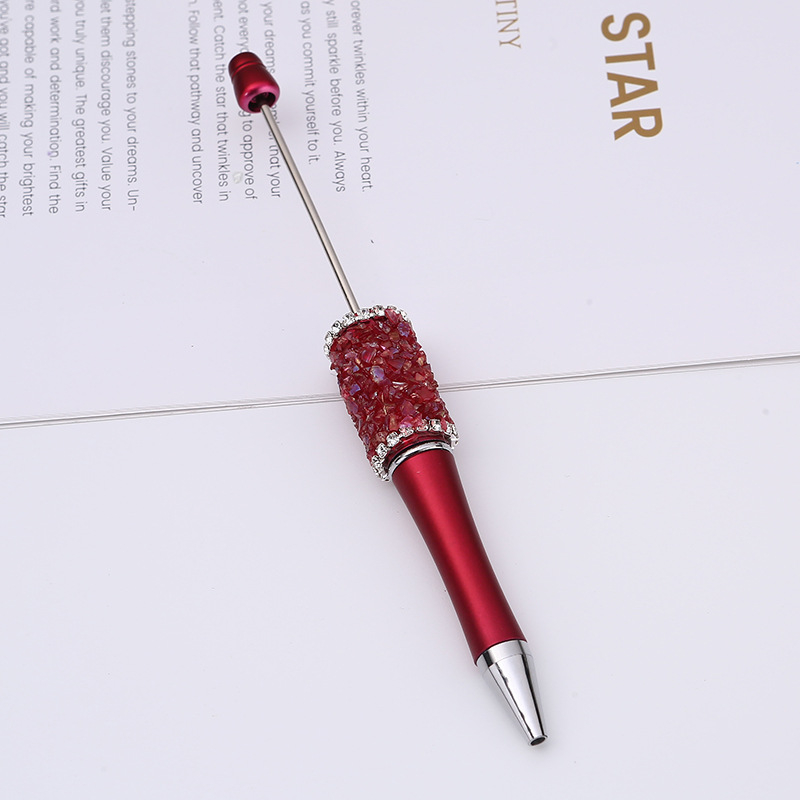 raktáron nagykereskedelmi határokon átnyúló kristály kavics golyóstoll barkácsoláshoz kézzel készített fúró gyöngyös toll regény aranyos műanyag toll