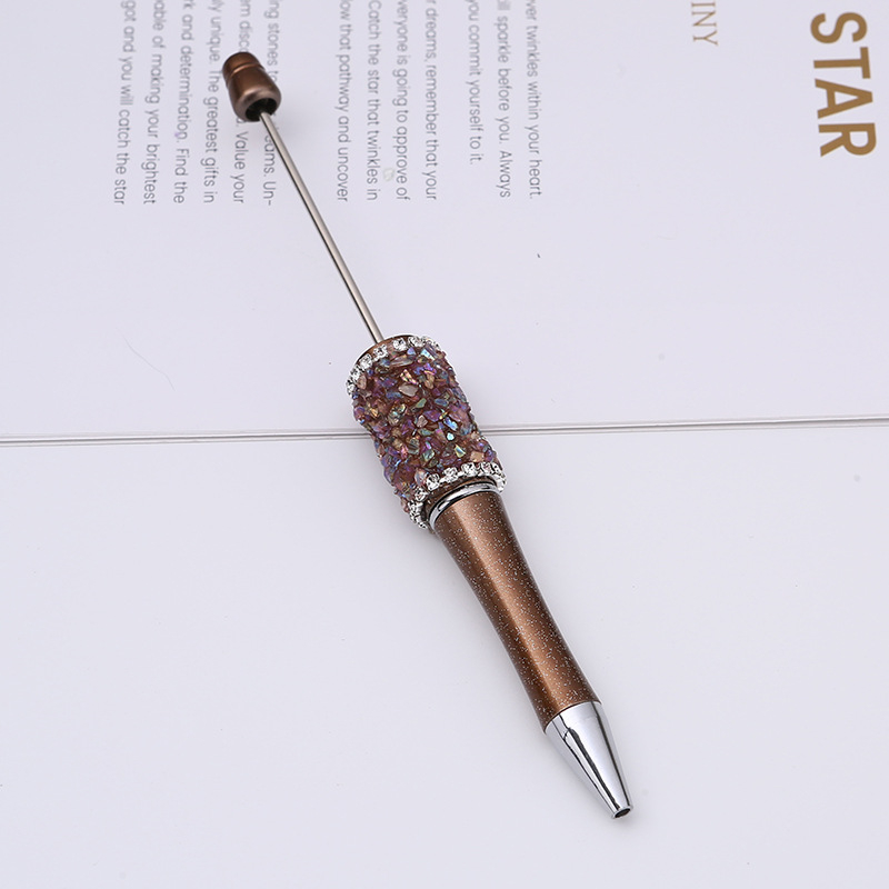 raktáron nagykereskedelmi határokon átnyúló kristály kavics golyóstoll barkácsoláshoz kézzel készített fúró gyöngyös toll regény aranyos műanyag toll