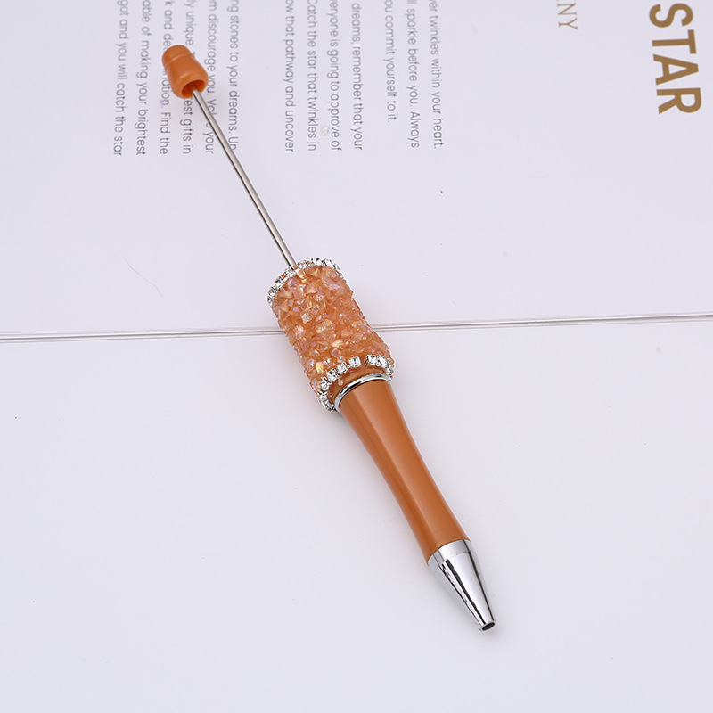 raktáron nagykereskedelmi határokon átnyúló kristály kavics golyóstoll barkácsoláshoz kézzel készített fúró gyöngyös toll regény aranyos műanyag toll