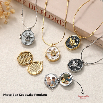 Piiriülene populaarne fotokarbikaelakee, galvaniseeriv värvi säilitav isikupärastatud ingli ripats, kaasaskantav avatav mälestusfotoalbumi kaelakee