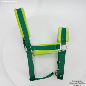 Hoidmisrihmad, täispikk jahvatuskindel puurikomplekt, ratsavarustus, poni suuruses kraan, professionaalsed jahvatuskindlad valjad