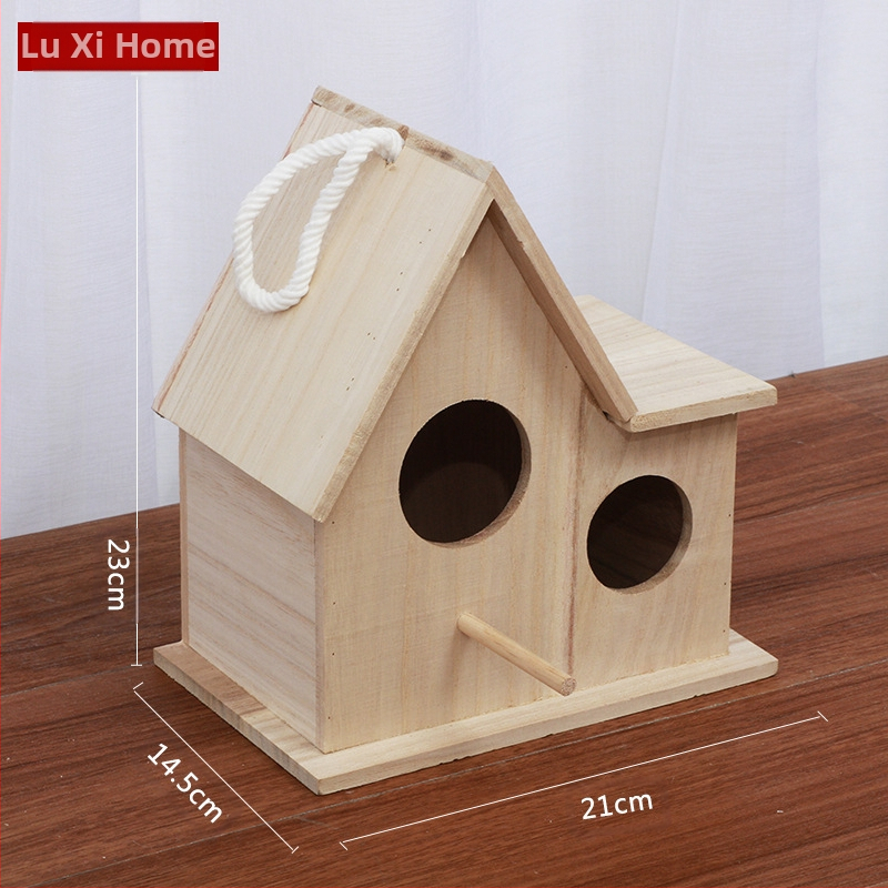 Linnupesa, papagoipesa, soe sigimiskast, õues kasutatav täispuidust rippuv pesa, linnumaja, tiigri nahast pojengist linnupesa, kooruv väike linnupesa