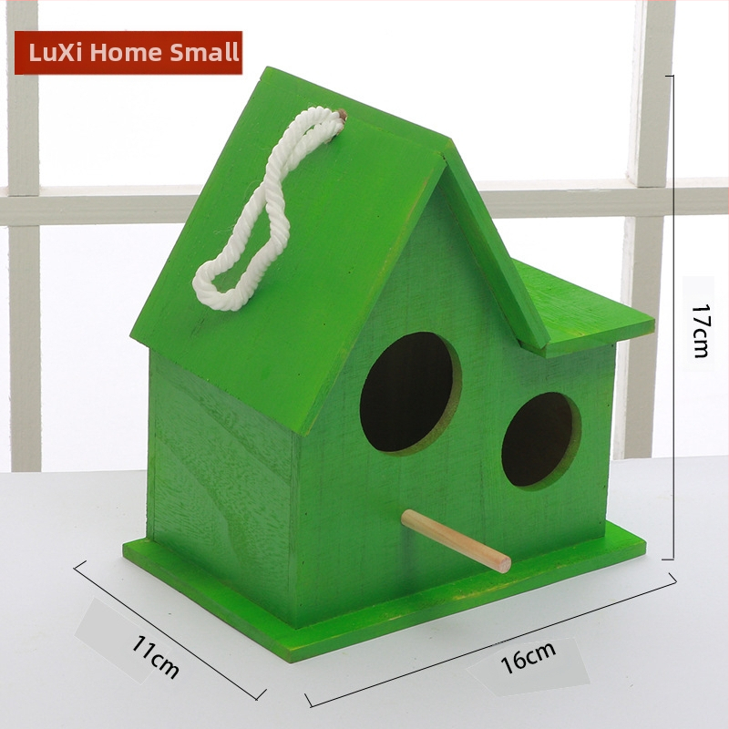 Linnupesa, papagoipesa, soe sigimiskast, õues kasutatav täispuidust rippuv pesa, linnumaja, tiigri nahast pojengist linnupesa, kooruv väike linnupesa