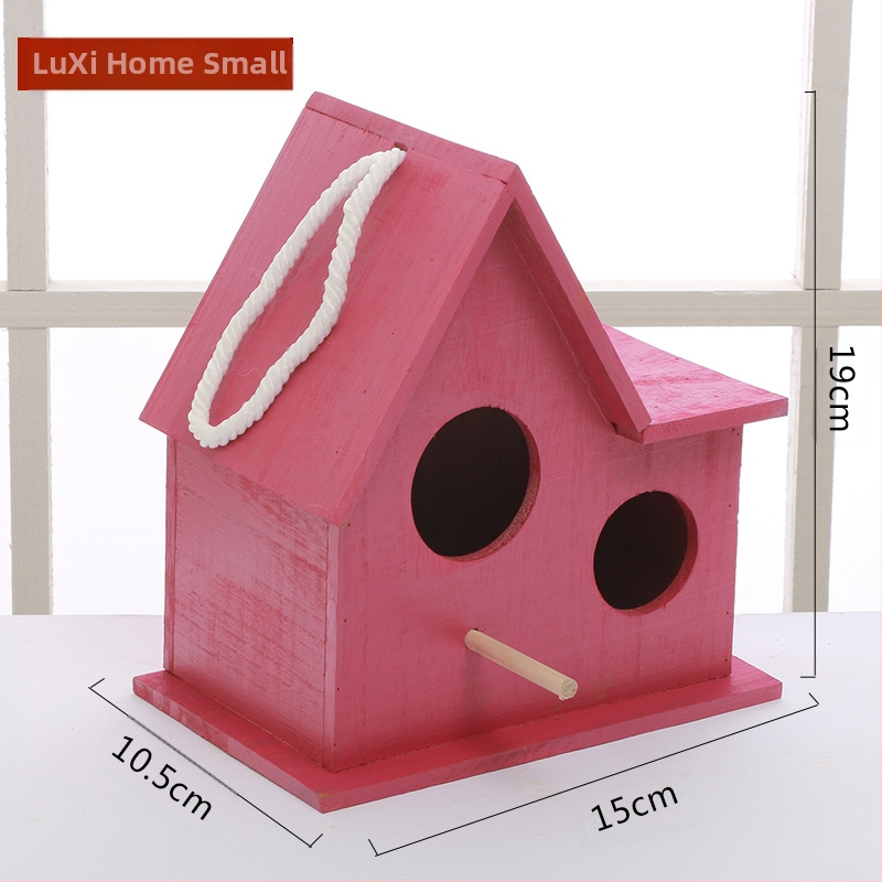 Linnupesa, papagoipesa, soe sigimiskast, õues kasutatav täispuidust rippuv pesa, linnumaja, tiigri nahast pojengist linnupesa, kooruv väike linnupesa