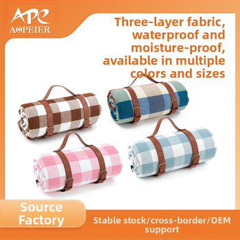 Kohati paksendatud nahast rihmaga piknikumatt õueskäikudeks telkimiseks niiskuskindel matt piknikuriie telkimiseks matkamiseks