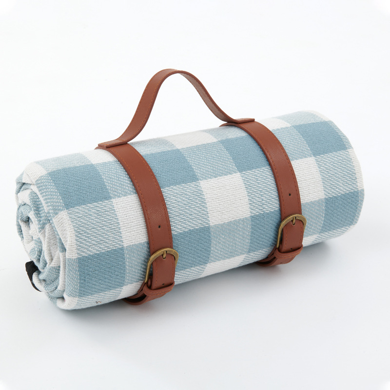 Kohati paksendatud nahast rihmaga piknikumatt õueskäikudeks telkimiseks niiskuskindel matt piknikuriie telkimiseks matkamiseks