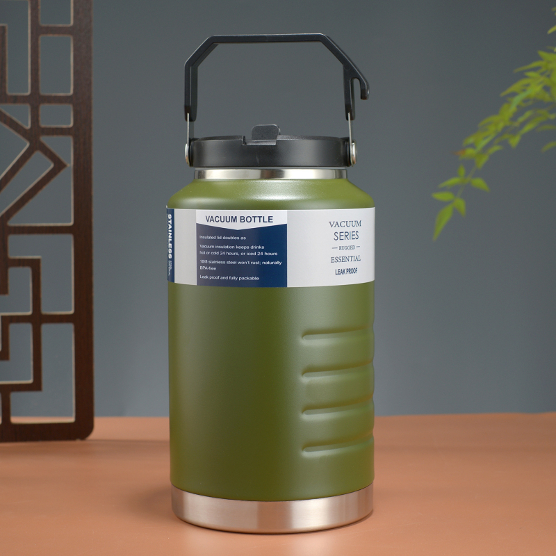 Amazoni suure mahutavusega kaasaskantav termos 304 roostevabast terasest vaakumtermoskruus mugav õlgklaasiga autosse