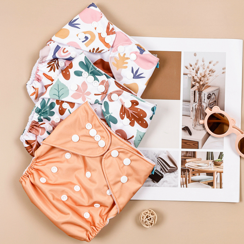 Tarpvalstybinis „AliExpress“ karšto pardavimo kūdikių vandeniui atsparus audinio vystyklas, plaunamas kūdikio treniruočių kelnės, sauskelnės